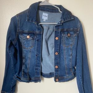 Cropped denim jacket